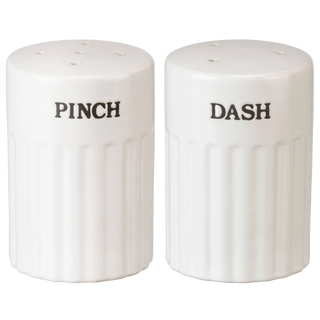 Pinch Dash Salt and Pepper Shakers Primitives by Kathy