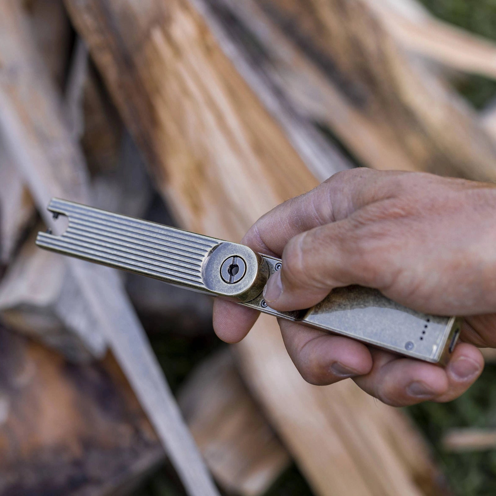 Barebones | Brass Pivot Arc Lighter Barebones